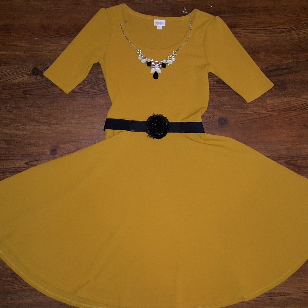 LuLaRoe Nicole Dress Mustard Gold Medium
