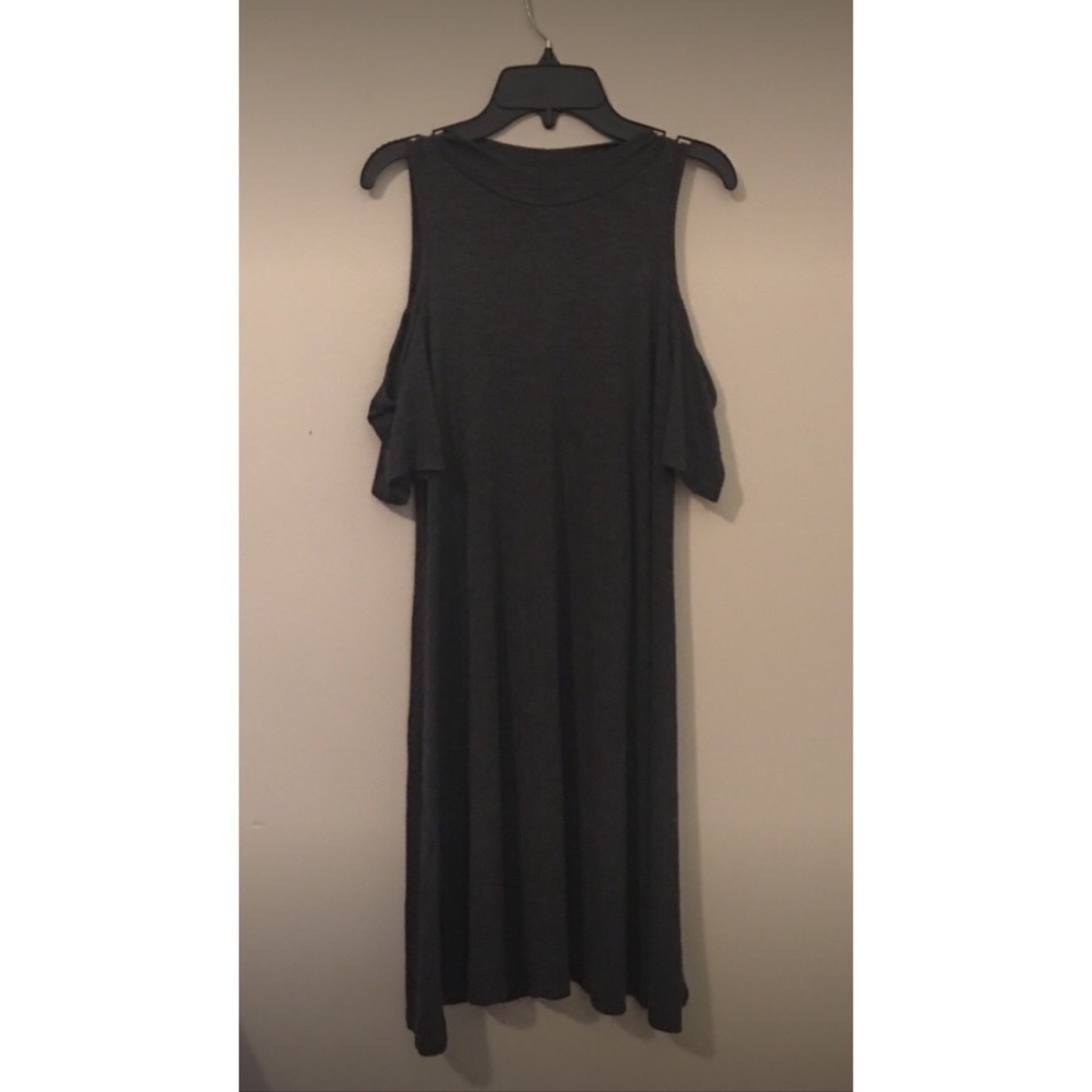 Acemi above knee off shoulder dress