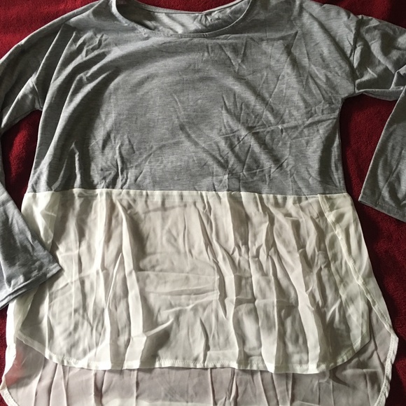 Women’s Fashion Scoop Neck Long Sleeve Blouse - Picture 3 of 5