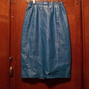 GORGEOUS Vintage Blue Leather Midi Sz 4