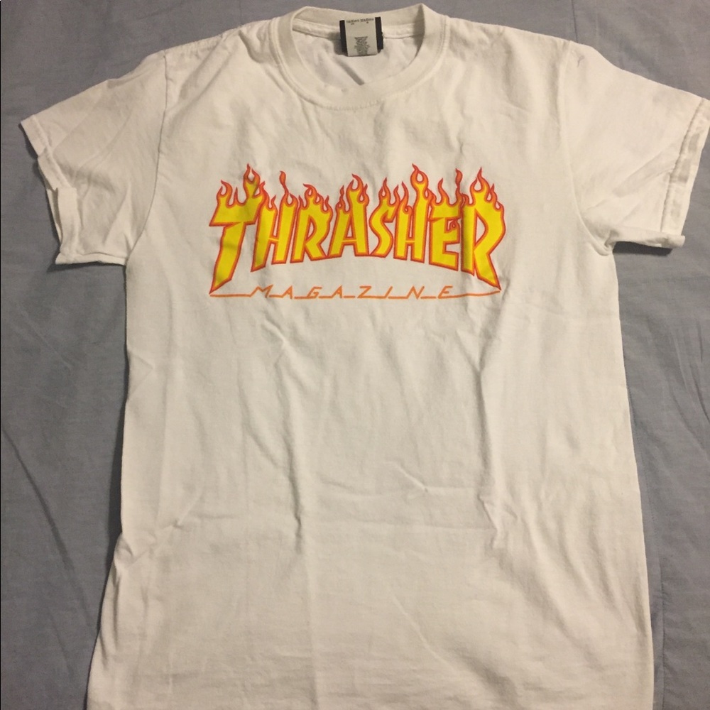 white thrasher tee