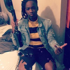 Meet your Posher, Nakia