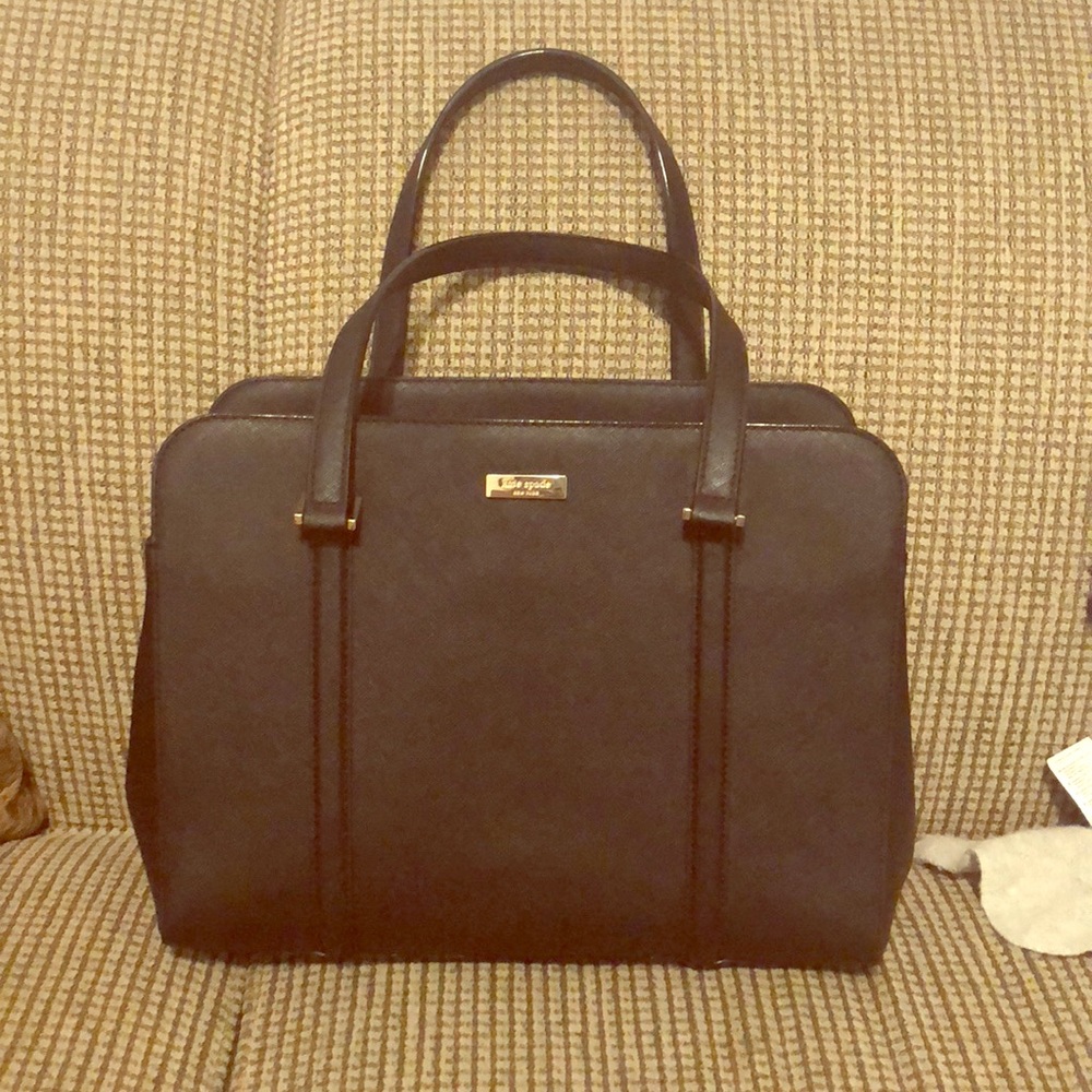 Kate Spade Tote EUC 13.5”L x 11”H x 4”D