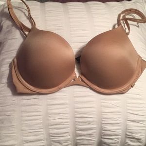 Victoria Secret Very Sexy Push Up 32C