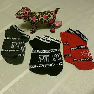 BNWOT PINK socks no show