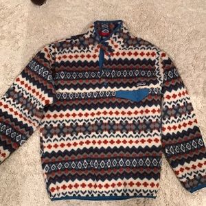 Patagonia pattern snap-t pullover