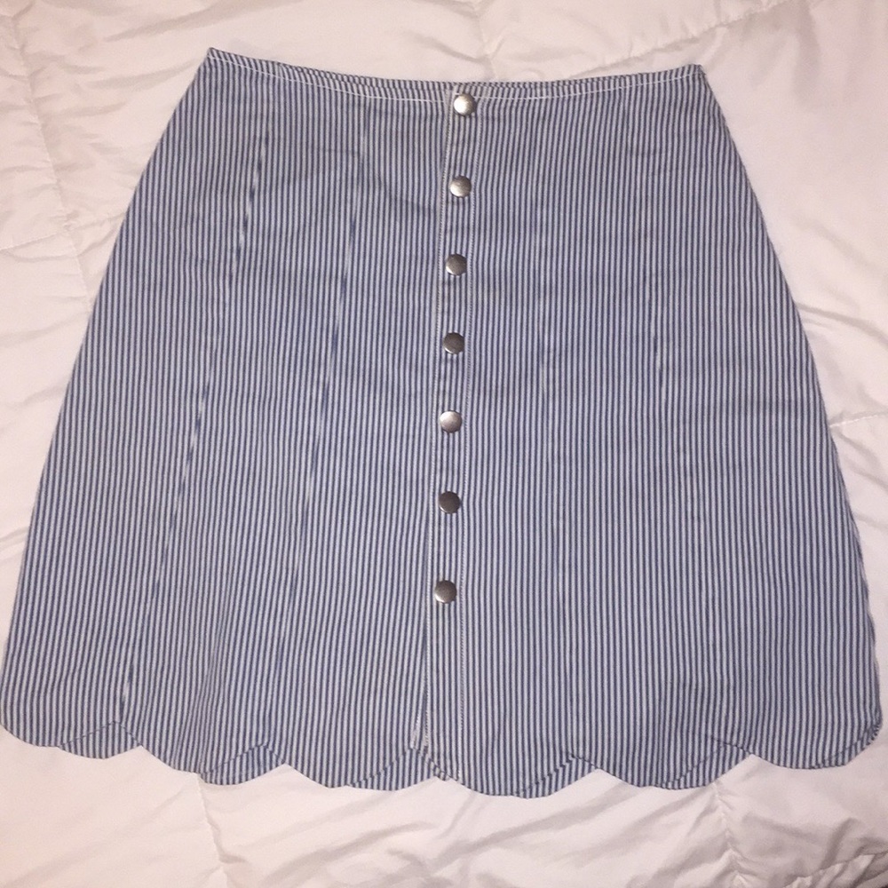 Button front skirt
