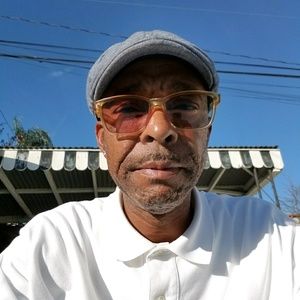 Meet your Posher, Roberto