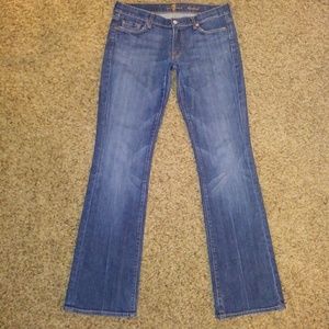 **DISCOUNTED!!** Size 31 bootcut 7FAM jeans