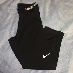 Nike Pro leggings