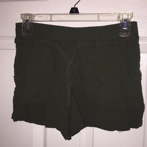 Forest green slouchy shorts