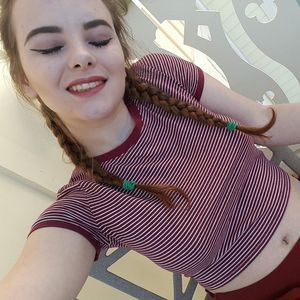 Meet your Posher, Lexi