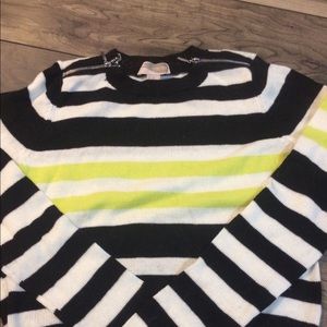 Forever 21 sweater size xs