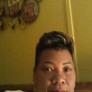 Meet your Posher, Michele