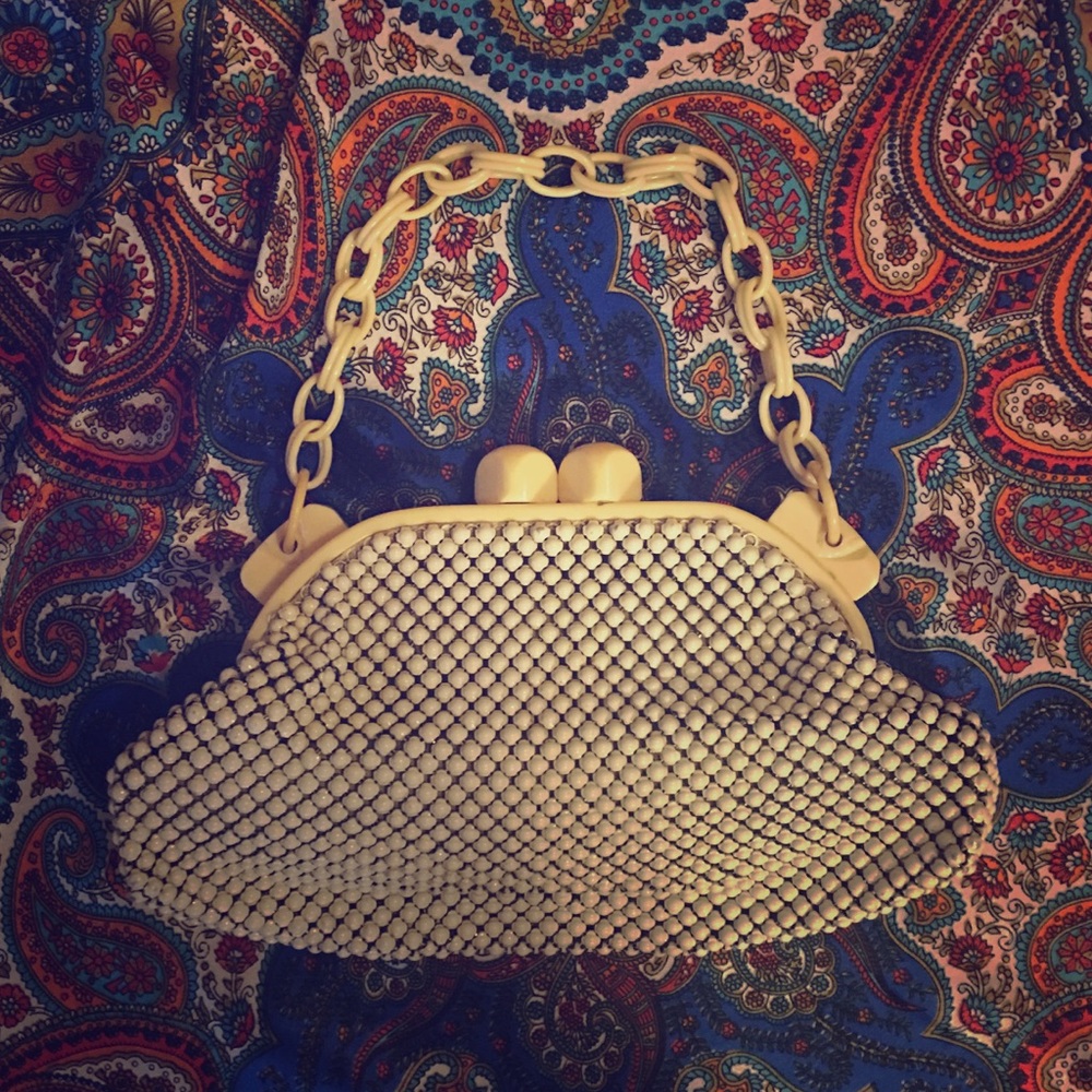 FINAL Vintage WhitingDavis 1950s Handbag w/ Enamel