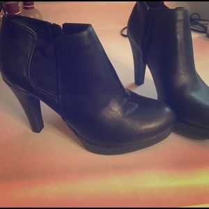 Black Booties NWOT