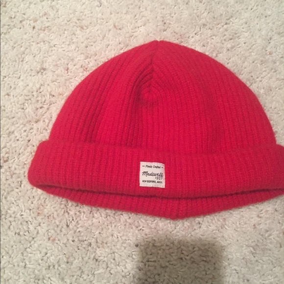 madewell red beanie