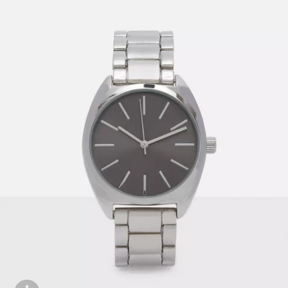 MISSGUIDED WOMEN WATCH - Picture 2 of 2