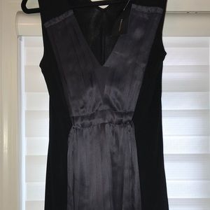 BCBG black pleated sleeveless shirt