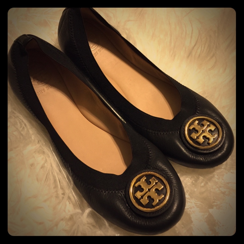 Tory Burch black leather flats