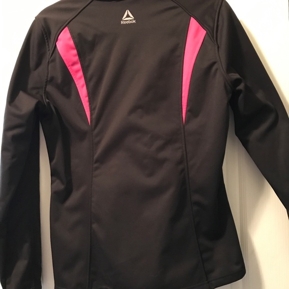 Opted to keep - Reebok SoftShell Waterproof Jacket - Picture 2 of 3