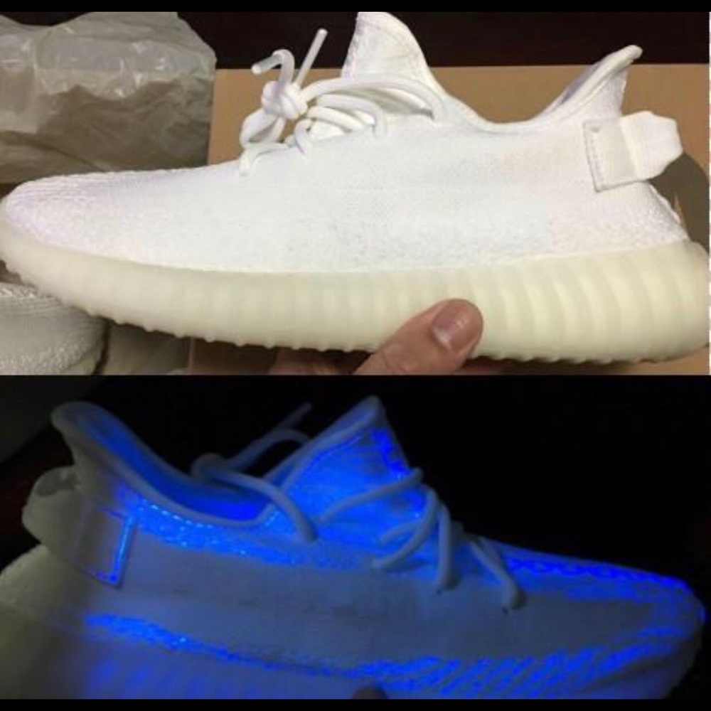 Yeezy 350 Boost V2 Triple White Creme’s UA