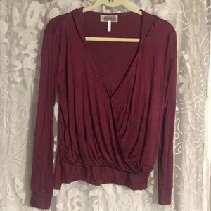 Long sleeve hooded blouse