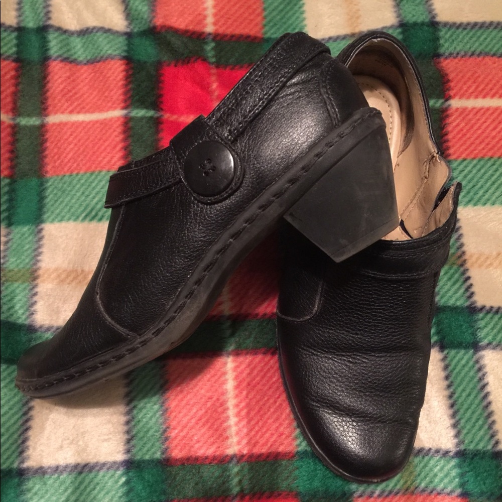 Low heeled bootie