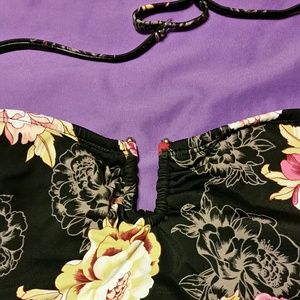 New flower bathing suit