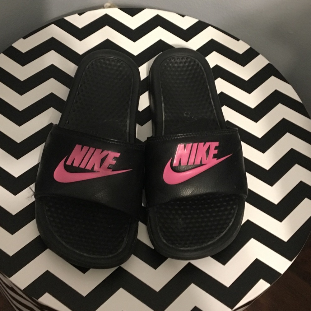 2/$15! Nike slides!