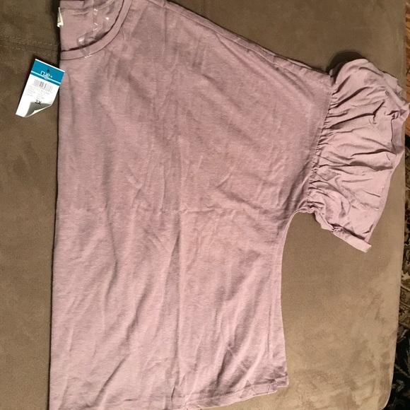 No Comment -Plus- Tops - 💗Mauve Ruffle Sleeve Top - 3X