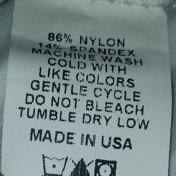 Trendy Trends B&W Zebra Print Crop Top NWOT - Picture 4 of 5