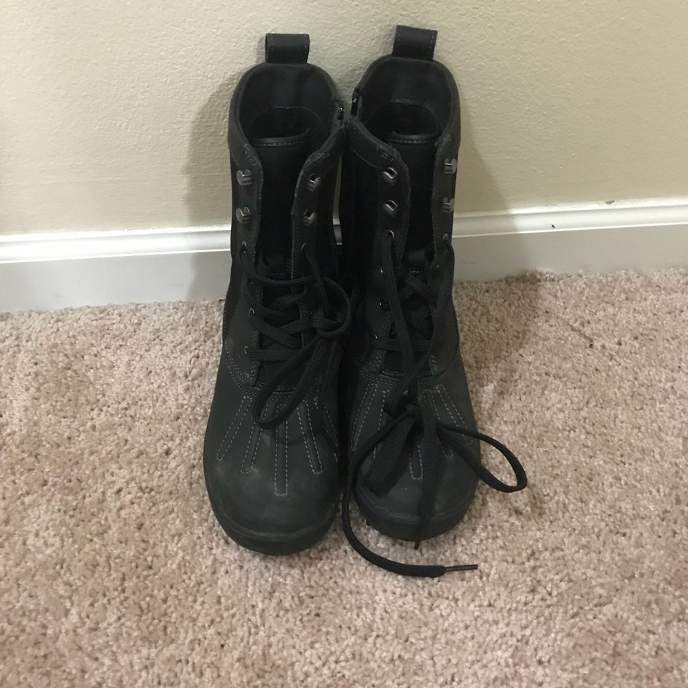 Clark’s short hiker/winter boot
