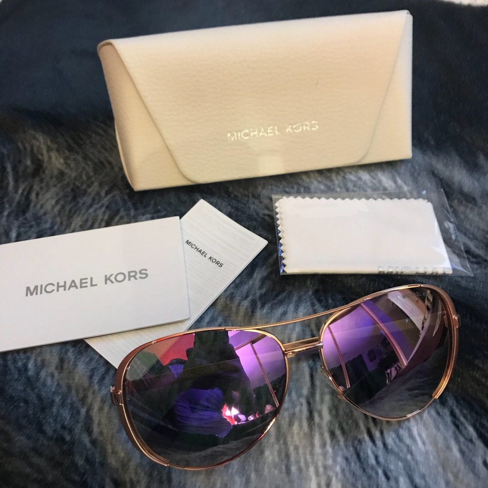 PRICE FIRM! NWOT💜Micheal Kors CHELSEA Aviators