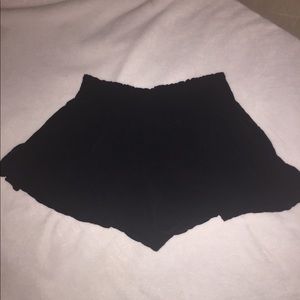 Black Brandy Melville Jolene Flowy Shorts💕