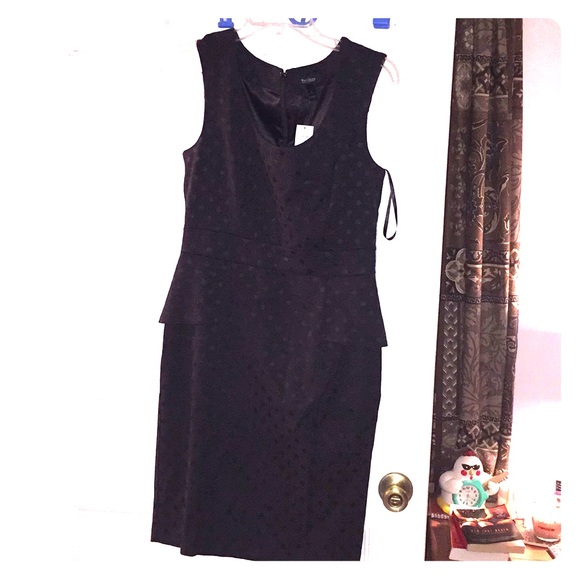 White House Black Market Dresses & Skirts - NWT WHBM White House Black Market 6 Peplum Dress