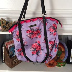 Betsey Johnson like tote purse