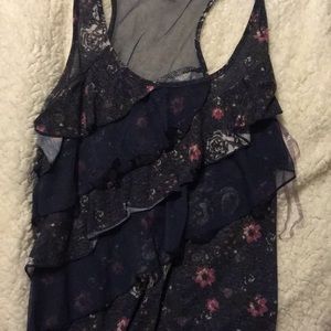Ruffled tank top