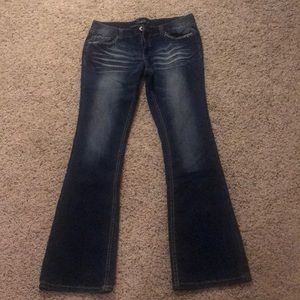 Women’s size 11 Amethyst boot cut jeans