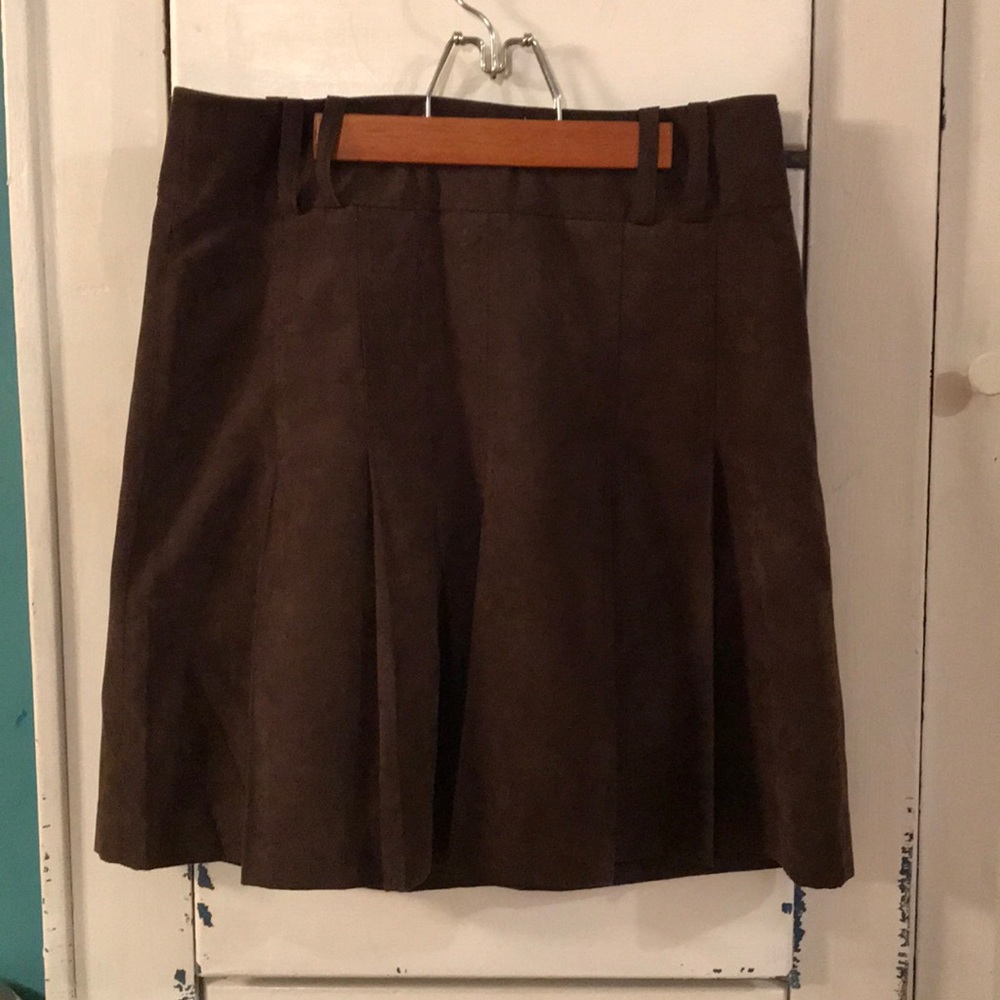 H&M Brown Pleated Skirt