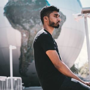 Meet your Posher, Adnan