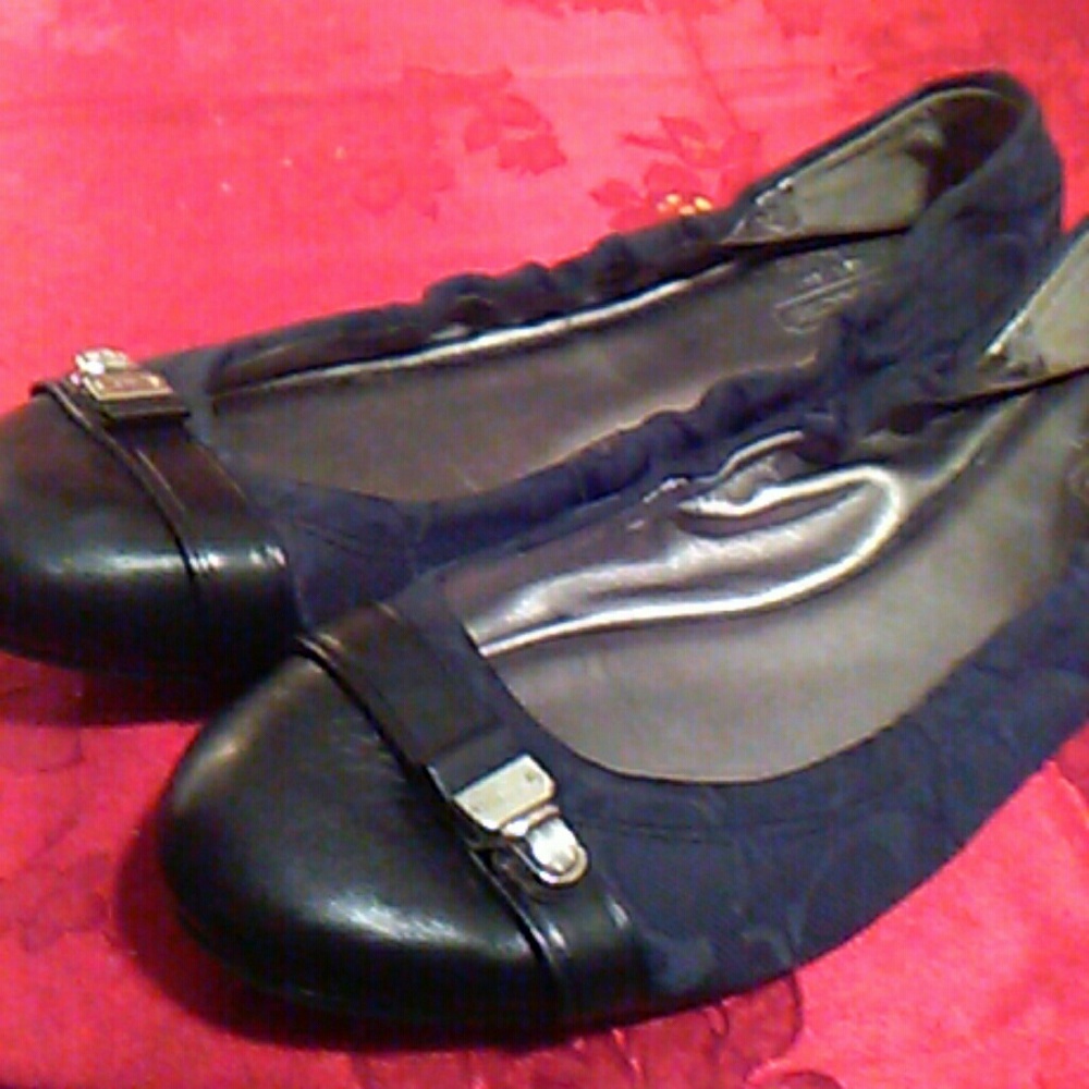 Shoes - Picture 2 of 2