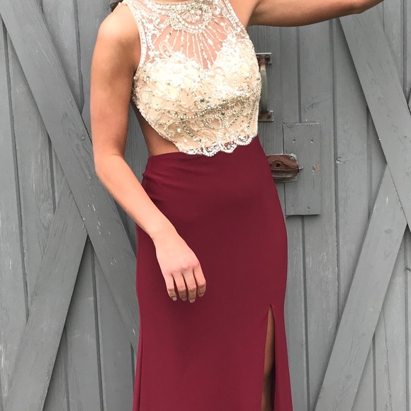 Prom dress - Picture 2 of 2