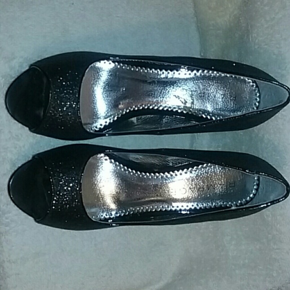 (NEW) Rampage Shoes - Picture 5 of 8