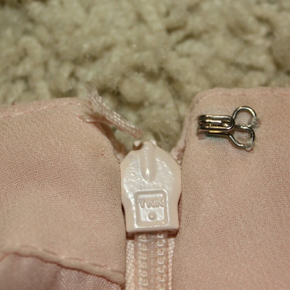 Pale Pink Bridesmaid's Dress - Picture 5 of 6