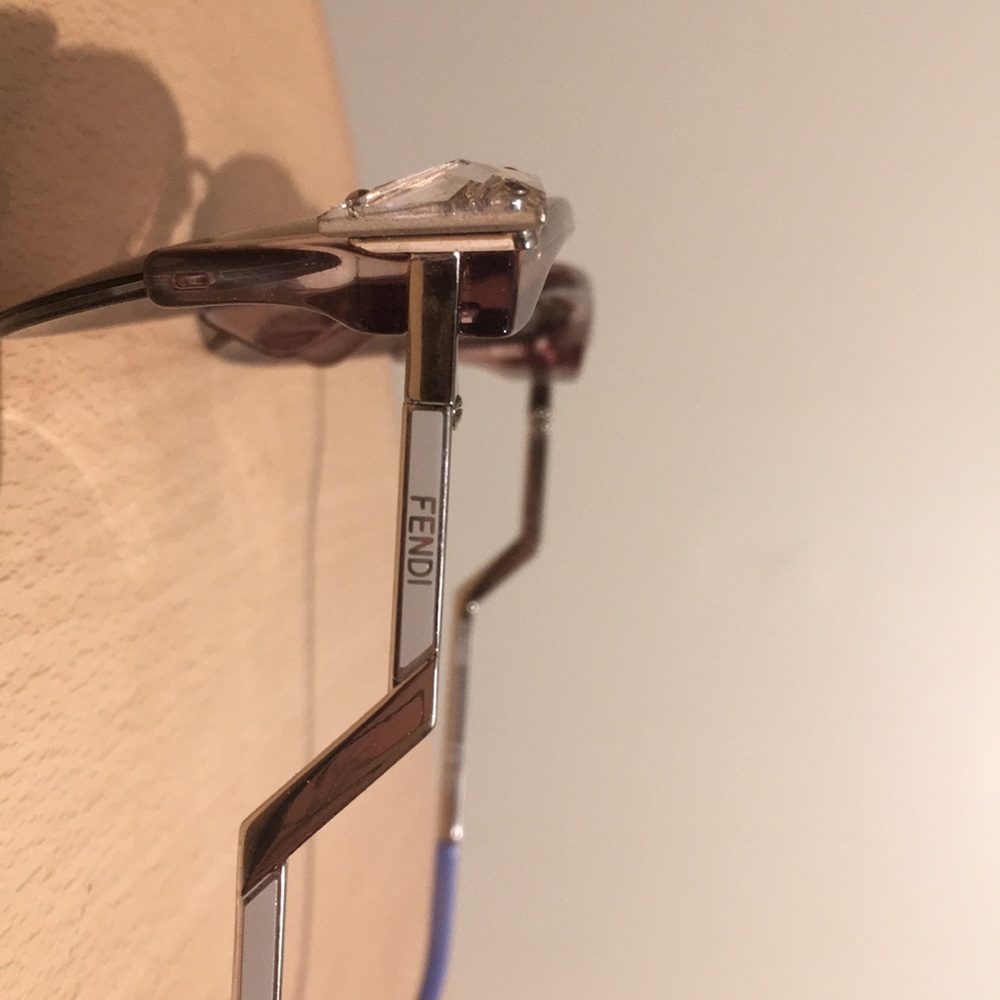 Fendi Crystal tipped sunglasses - Picture 2 of 3