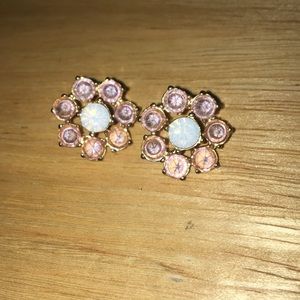 Flower gem earrings