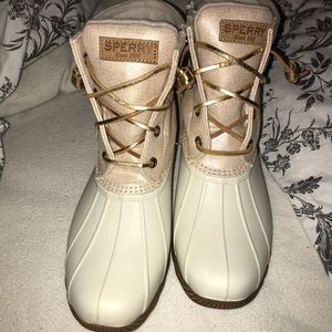 Sperry duck boots! *BRAND NEW*