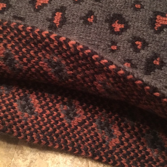 Ann Taylor neck cuff/scarf final price markdown - Picture 3 of 4