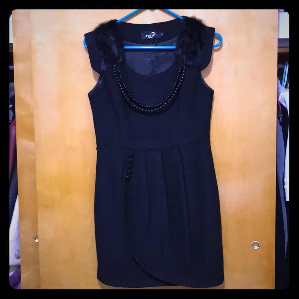 Double fashion pearl on front Black heavy dress!